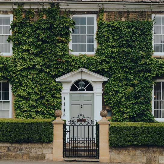 Front view of home
