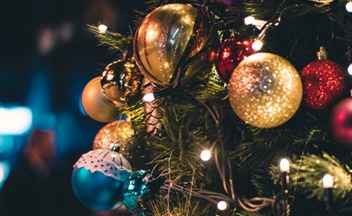 Close up of decorations on a Christmas tree