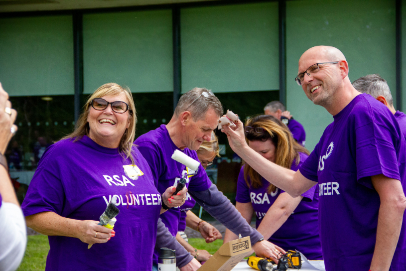 A group image of RSA staff volunteering.